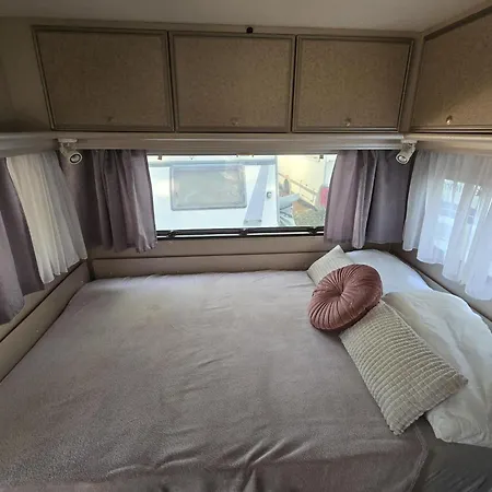 Caravan Near The Sea 2 3*