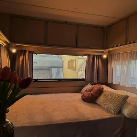 Caravan Near The Sea 2 3*